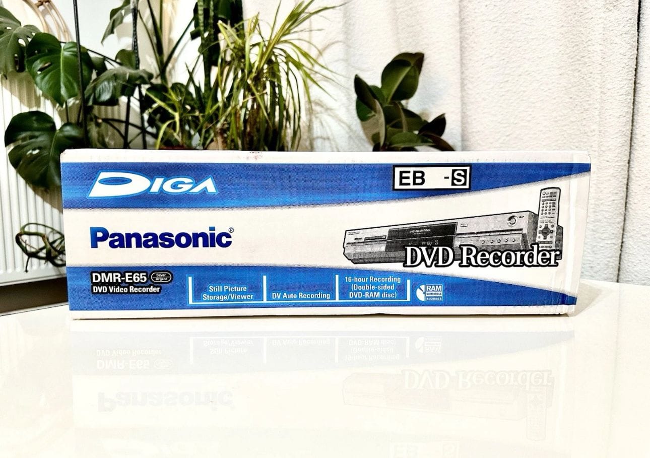 Panasonic DMR-E65EB-S Panasonic DMR-E65EB-S - Image 1