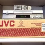 JVC Victor HR‑J680EK